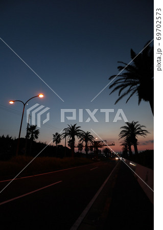 マジックアワー 69702573