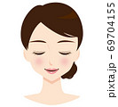 女性の顔、美容 69704155