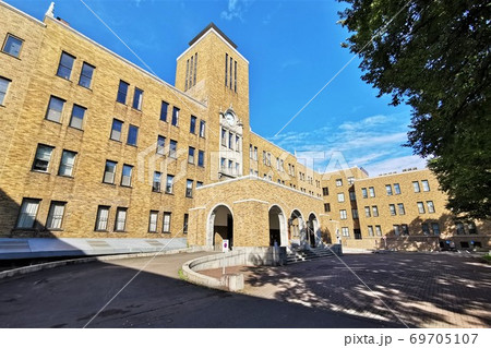 北海道大学農学部本館 69705107