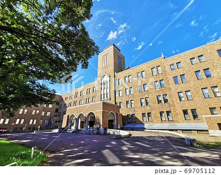北海道大学農学部本館 69705112