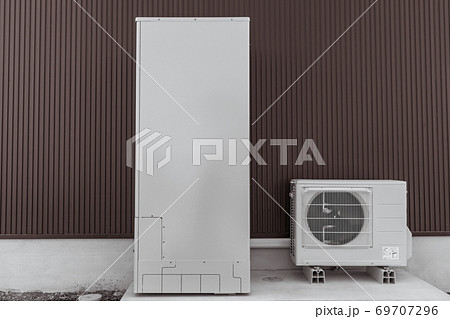 建物パーツ_給湯設備と外壁 建物パーツ_給湯設備と外壁 69707296