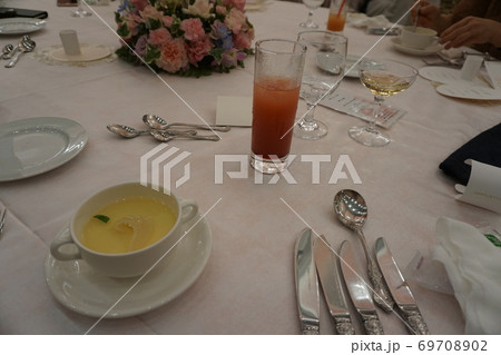 結婚式のゲスト卓料理、フカヒレスープ 結婚式のゲスト卓料理、フカヒレスープ 69708902