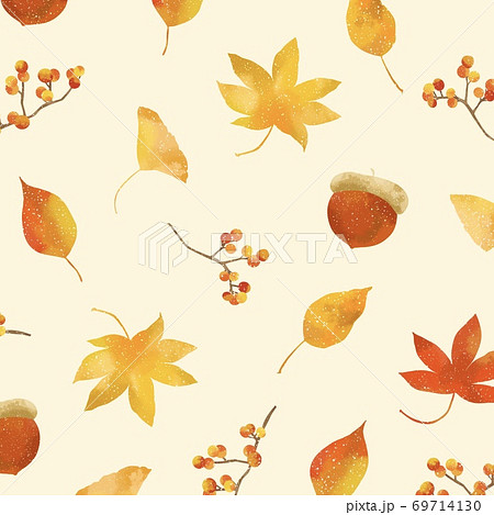 優しいタッチの秋の紅葉イラスト 69714130
