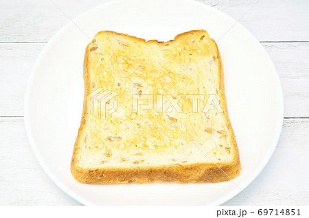 ライ麦入り食パン 69714851