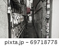 路地裏1 69718778