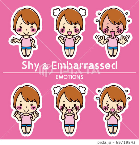 女性の表情セット/ 照れる / 恥ずかしい 69719843