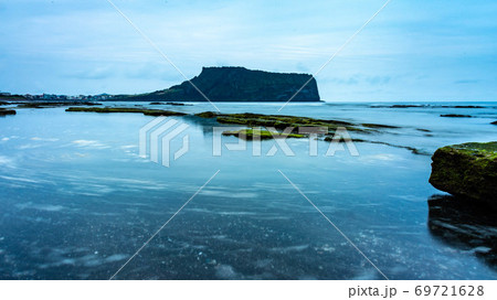 海 波 海岸 69721628