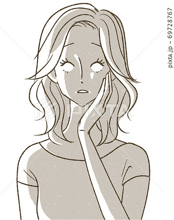 ショックを受けている女性 ショックを受けている女性 69728767