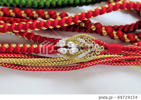 成人振袖用の帯締め 69729154