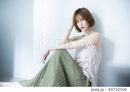 女性 ビューティー ヘアケア 女性 ビューティー ヘアケア 69730506