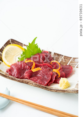 馬刺し 馬刺し 69730631