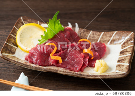 馬刺し 馬刺し 69730806