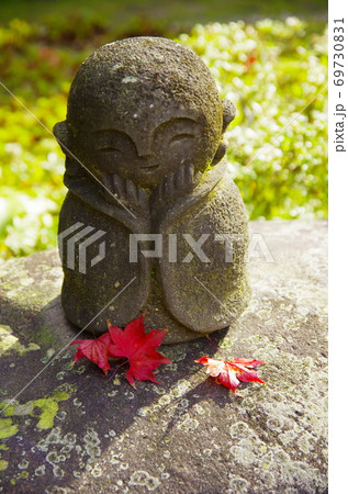 京都　圓光寺の石仏 69730831