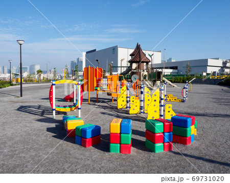 公園遊具 69731020
