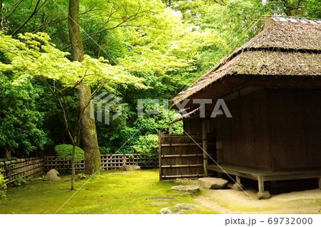 後楽園の建物 69732000