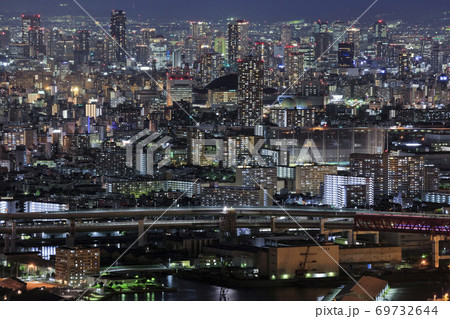 大阪ベイエリアの夜景 大阪ベイエリアの夜景 69732644
