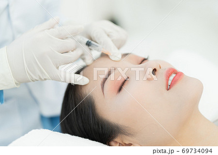 Woman, Cosmetic Surgery 69734094