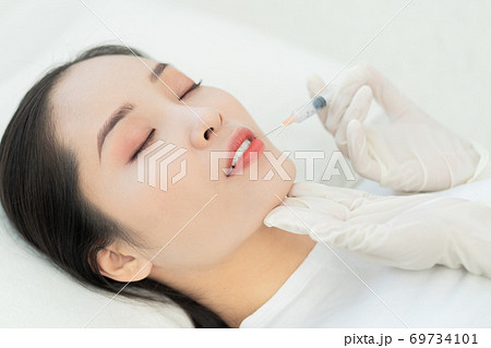 Woman, Cosmetic Surgery 69734101