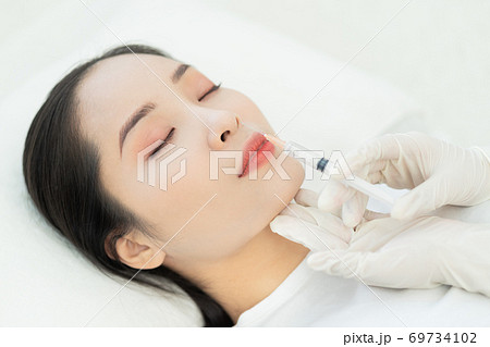 Woman, Cosmetic Surgery 69734102