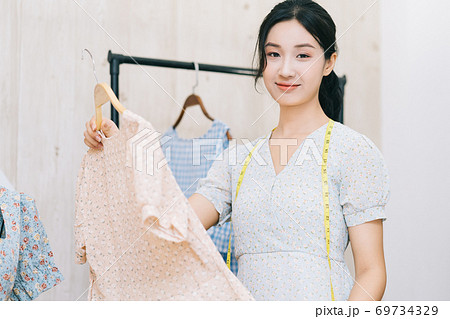 Woman fashion design 69734329