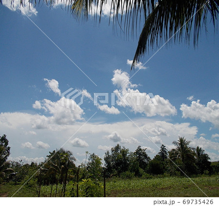 フィリピンのミンダナオ島にある田舎の風景 69735426