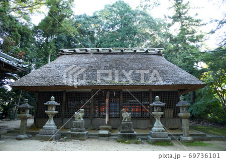 夜都伎神社　拝殿 69736101