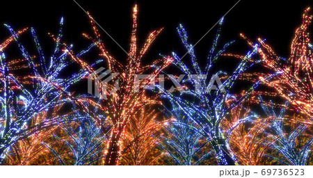 イルミネーション ツリー クリスマス ネオン 街 ライトアップ 3d イラスト 背景 バックのイラスト素材