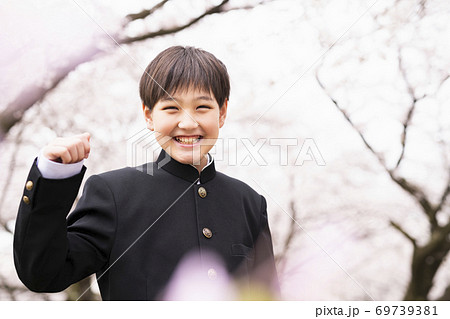 中学生 春 中学生 春 69739381