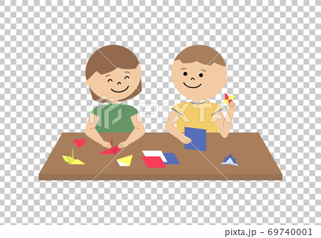 折り紙を折っている男の子と女の子のイラストのイラスト素材