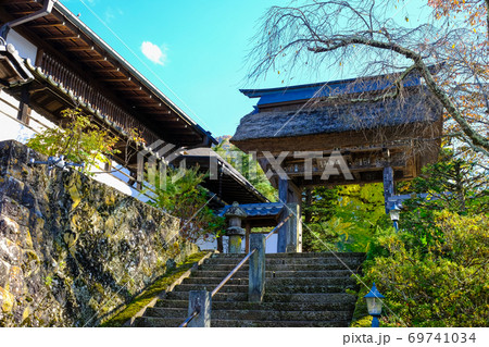前山寺 薬医門 69741034
