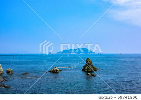 ビシャゴ岩と高島 ビシャゴ岩と高島 69741800