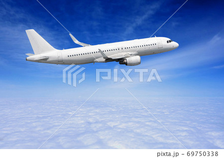 飛行機 飛行機 69750338