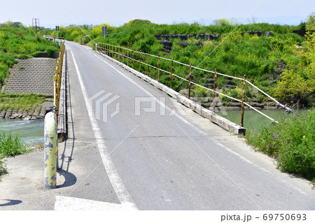 荒川に架かる冠水橋 荒川に架かる冠水橋 69750693