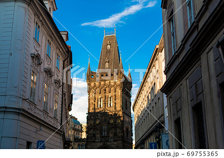 Powder tower or powder gate. Gothic tower in Prague, Czech Republic. It is one of the original city gates. It separates the Old Town from the New Town Powder tower or powder gate. Gothic tower in Prague, Czech Republic. It is one of the original city gates. It separates the Old Town from the New Town 69755365