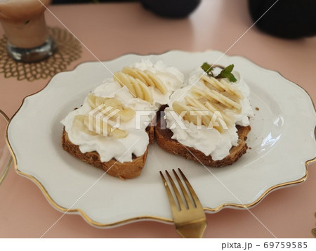 フォーク ケーキ 皿 69759585