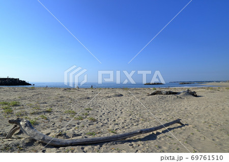 真夏の高戸前浜海岸 ( 8月 茨城県 高萩市 ) 真夏の高戸前浜海岸 ( 8月 茨城県 高萩市 ) 69761510