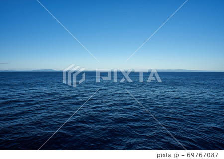 九州志布志航路 フェリー上からの大隅半島 九州志布志航路 フェリー上からの大隅半島 69767087