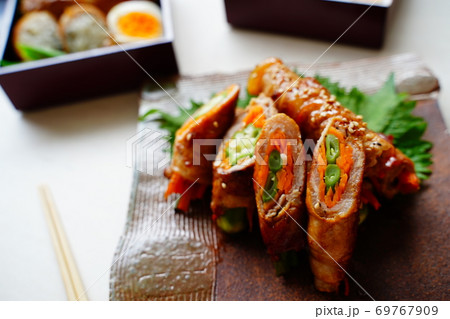 野菜肉巻き 69767909