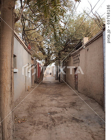 トルファンの路地裏 トルファンの路地裏 69768186