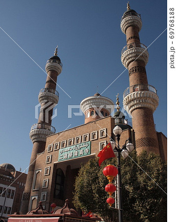 ウルムチ 69768188