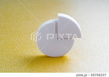 アイコン　模型　円グラフ 69768207