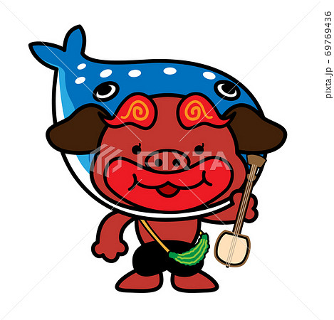 シーサー・三線・ジンベイザメ・ゴーヤのイラスト素材 69769436