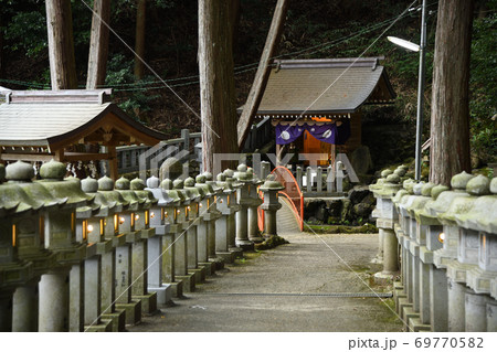笠山荒神社　閼伽井不動 69770582
