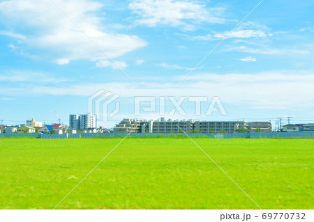 平塚駅から沼津駅までの東海道本線車窓からの風景 平塚駅から沼津駅までの東海道本線車窓からの風景 69770732