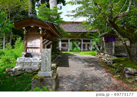 法住寺　仁王門　珠洲市 69773177