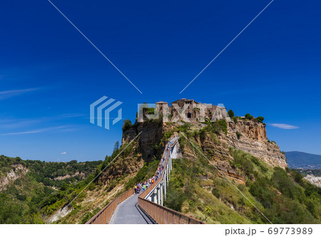 Village Civita di Bagnoregio in Italy Village Civita di Bagnoregio in Italy 69773989