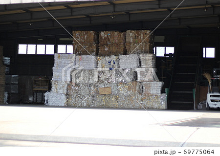 スクラップ スクラップ工場 ターレー スクラップ スクラップ工場 ターレー 69775064