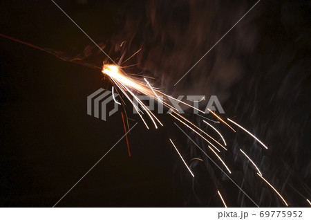 手持ち花火 手持ち花火 69775952