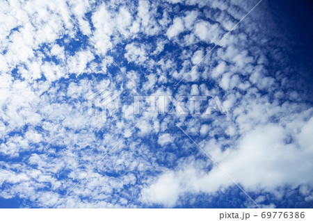 いわし雲 うろこ雲 いわし雲 うろこ雲 69776386