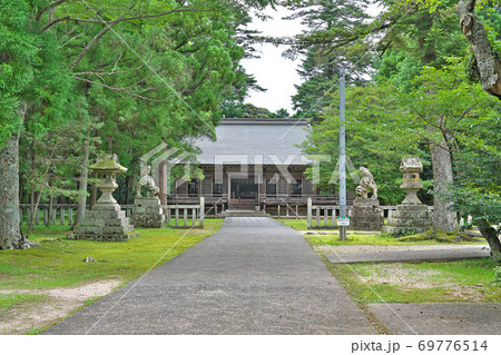 【倭文神社】 鳥取県東伯郡湯梨浜町大字宮内 69776514